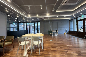 순간을 담은 공간: 순천의 프랜차이즈 카페 인테리어 변신의 모든 것